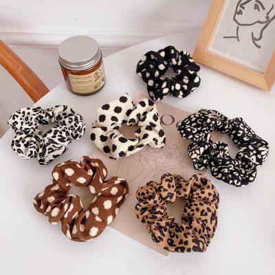 China Scrunchie 2021 New Dot Hair Tie Makeup Women Hair Accessories Fur Scrunchies Headband Leopard Polka Dot Fascinators for sale