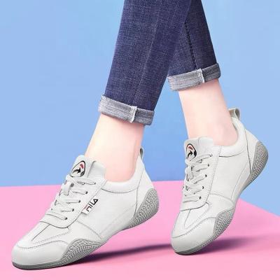 China Anti-Odor Factory wholesale fashion shoes Women's walking shoes Breathable sports shoes Women's casual women's new for sale