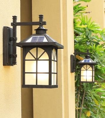 China Polycarbonate Wall Lantern Solar Outdoor Sconce Led Pillar Lantern Outside Lamp Post for sale