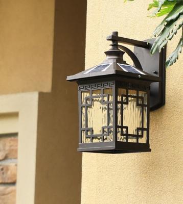 China Polycarbonate Outdoor Aluminum Wall Light LED Solar Wall Lantern for sale