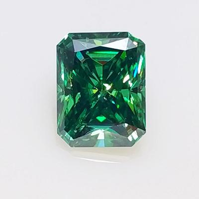 China No MEDBOO Jewelry Wholesale Customized Green Radiant Vvs1 Cut Shape Loose Moissanite Stones Jewelry for sale