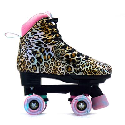 China Wholesale PE Adult Quad Roller Skates Shoes 4 Sizes Cheap Customized Quad Adjustable Roller Skates For Women for sale