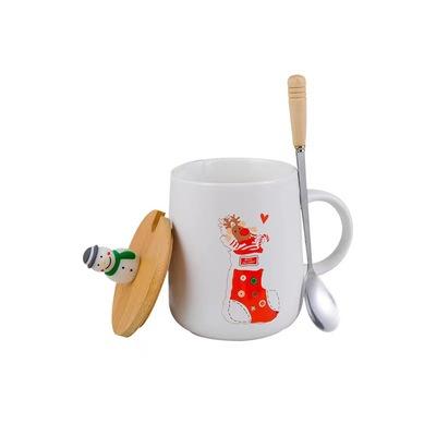 China Stocked Wholesale Box Package Funny Merry Christmas Coffee Mugs With Spoon for sale