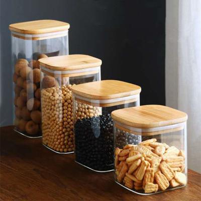 China Transparent Custom Square Glass Food Container Set Kitchen Storage Bottles for sale