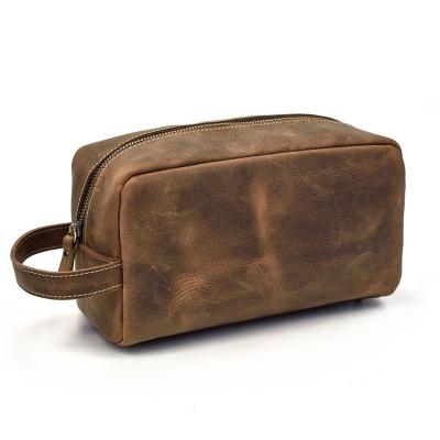 China Vintage Toiletry Bag Travel Dopp Kit Genuine Leather Unisex Clutch Bag for sale