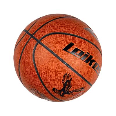 China PVC Customize Your Own Logo Brown Basketball Ball Size 5 Street Basketball Training Outdoor Wholesales for sale