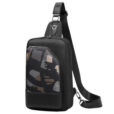 China New camouflage trend fashionable one shoulder sling bag outdoor waterproof men's crossbody chest bag for sale