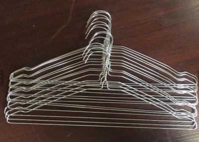 China 2.6mm Op zwaar werk berekende Beschikbare Gegalvaniseerde De Draadhangers van het Kleerhangermetaal Te koop