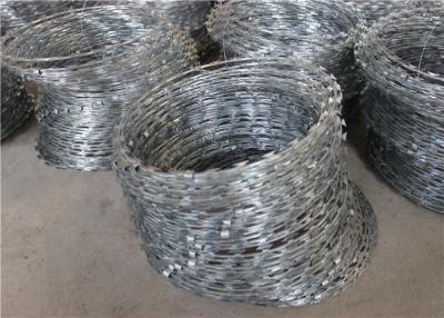 China 900mm Coil Hot Dipped Galvanized Razor Barbed Wire Mesh , Concertina Razor Wire for sale