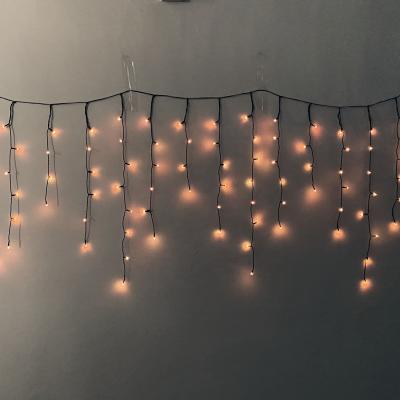 China IP44 Outdoor LED String Type Icicle Shaped Outdoor Icicle LED Fairy Lights Christmas Lights for sale