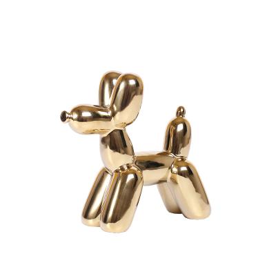 China China Balloon Dog Creative Electroplating Desktop Ornaments Modern Gold Ceramic Home Decoration Animal Home Ornament for sale