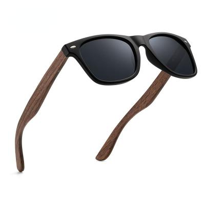 China High Quality Wood Polarized Men Logo Wood Sunglasses Custom Made Traveler Sunglasses for sale