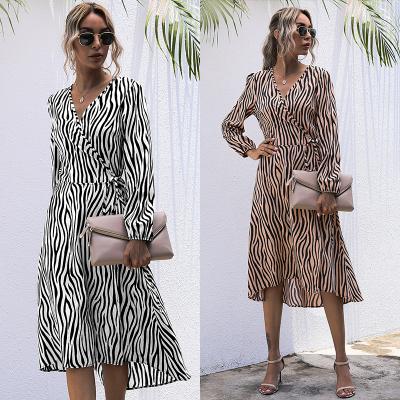 China NZebra Anti-Wrinkle Printed Women's Drapey Dress Long Sleeve Casual V-Neck Midi Dresses for sale