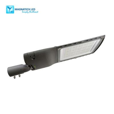 China High end ROAD LED street light IP66 outdoor lighting 20W-250W led outdoor street light with pole led street light ip66 for sale