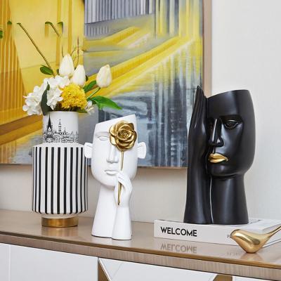 China Minimalist Black Sculpture Resin Vases Europe Portrait Vase Flower Pot Office Flower Arrangement Home Human Head Decoration for sale