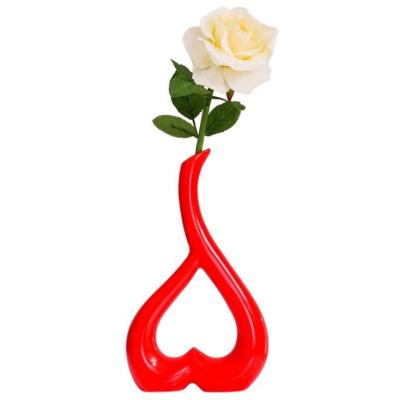 China Europe Flowers Heart Shaped Ceramic Vase Fashion Porcelain Modern Flower Vase Wedding Christmas Gift Modern Home Decor for sale