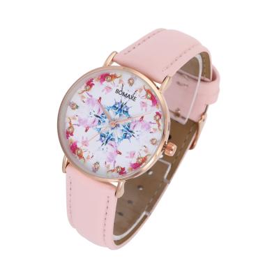 China 2019 newest style waterproof women stylish bracelet alloy wrist fashion watches for ladies for sale