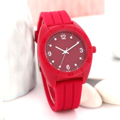 China wholesale oem custom high performance person general fashion jelly color sport silicon quartz plastic watch for sale