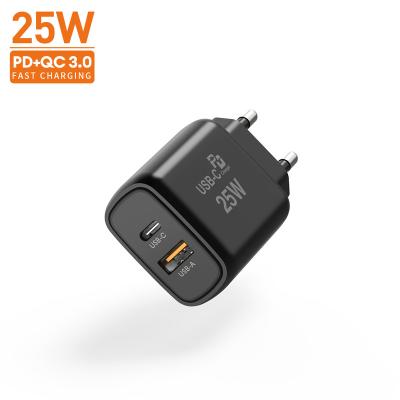 China Mobile Phone Trending Products 2023 New Arrivals Wall Charger Smart 25Watt 15W 20W USB-C Tipo C PD QC3.0 Triple Chargers Adapters UK US Plugs for sale