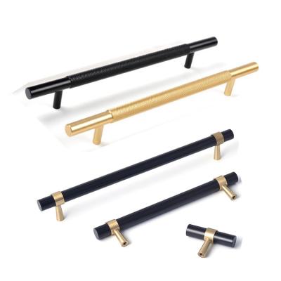 China HJY Modern Luxury Black Gold Kitchen Door Pull Satin Brass T Bar Cabinet Knurled Handle for sale