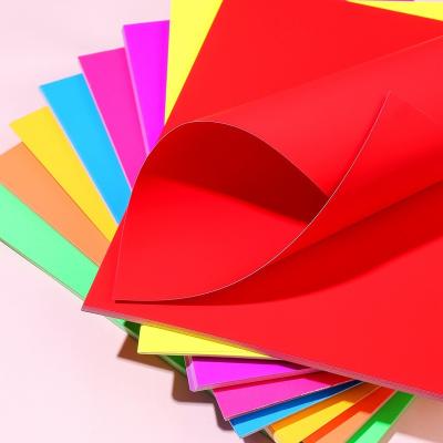 China Rustproof Colored Card Stock 250gsm Two Side Coated Fluorescent Paper for sale