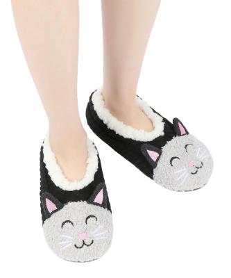 China Fashion Trend Good Quality Hot Selling Ladies Furry Slippers For Women for sale