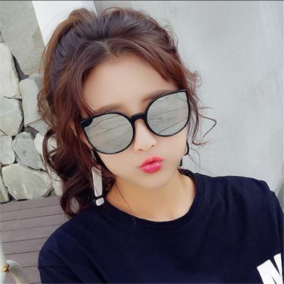 China New Design Fashion Sun Glasses Mirror Sun Glasses Cat Eye Unique Color Shape Reflective Sunglasses For Women Men for sale