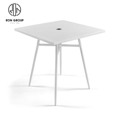 China Good Eco-friendly Modern Restaurant Metal Dining Tables Coffee Table for sale