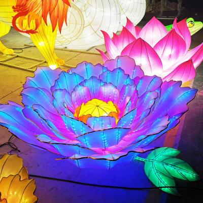 China Chinese New Year Decorations Led Festival Silk Lantern For Sale Customized Size for sale