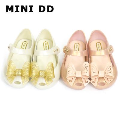 China 2022 Classic Girls Summer Classic Mini Dual Density Beach Rubber Jelly Sandals Children Flat Waterproof Girls Sandals China 2022 for sale