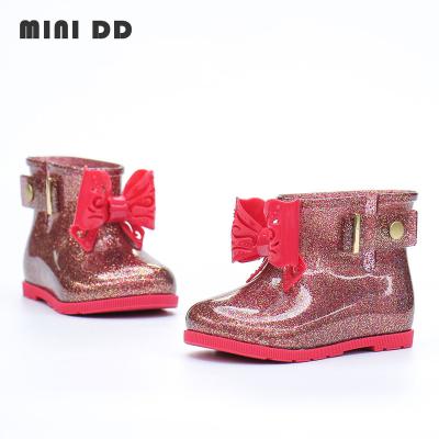 China 2022 Summer Children's Fashion Light PVC Jelly Shoes Children Rain Shoes MINI Dual Density Light Ankle Boots Jelly Water Shoes Girl Bow for sale