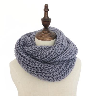 China New Korean Winter Eco-friendly Crochet Woman Soft Woven Knitting Infinity Scarf for sale