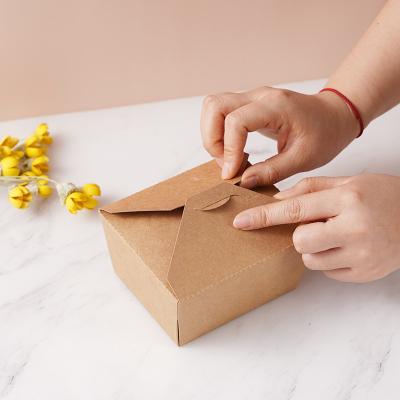 China 2022 New Size Disposable Brown Kraft Paper Box Food Packaging Disposable Food Packaging Box for sale