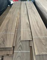 China Slice Cut American Walnut Veneer Natural A Grade Thick 2mm  Floor Door Te koop