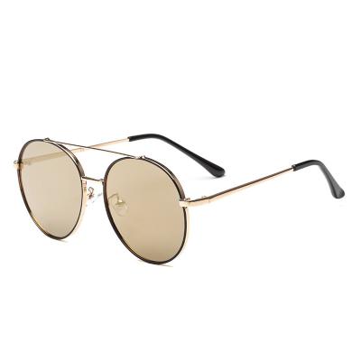 China Fashion Sunglasses Wholesale Brands Custom Shape Sun Glasses 2022 Trendy Flat Aviation Metal Shades Glasses Sun Glasses for sale