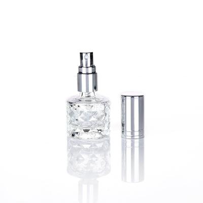 China Fancy Personal Care Porcelain 20ml Nail Polish Bottle Holder for sale