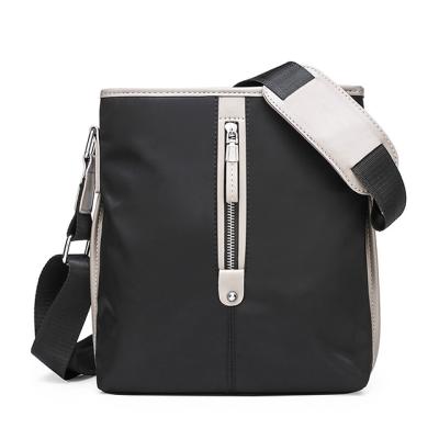 China Wholesale High Quality 2019Factory New Style Oxford Cloth Men's Casual Messenger Bag Fashion Collision Color Tide Package for sale