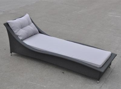 China garden sun lounger outdoor chaise lounge for sale