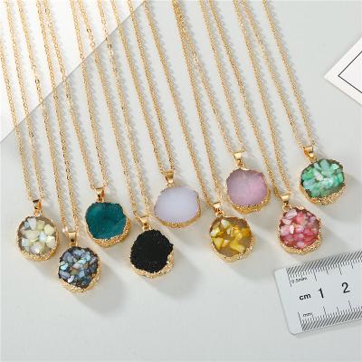 China 2022 Fashion Women Natural Metal Crystal Mineral Gemstone Pendant Necklace Environmentally Friendly for sale