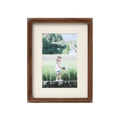 China Eco - Friendly Black Walnut Solid Wood Mortise And Tenon Picture Frame Swing Table for sale