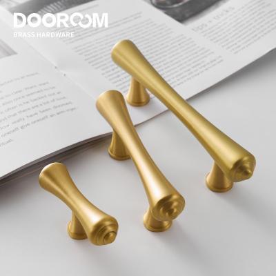 China Dooroom Modern Brass Furniture Handles Closet Wardrobe Dresser Shoebox Drawer Cabinet Modern Brass T-Bar Pulls for sale