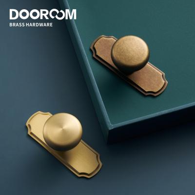 China Dooroom Modern Brass Furniture Handles Modern Matt Brushed Nickel Yellow Bronze Pulls With Low Drawer Closet Wardrobe Dresser Shoe Box Drawer for sale