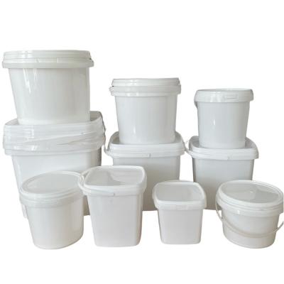 China 500ml 750ml 1L 2L Customize Plastic Buckets With Lids And Handle Food Grade Packing Bucket Supply for sale