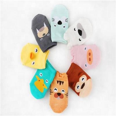 China New Breathable Cartoon Party Animal Children's Three-Dimensional Boat Kicks Breathable Cotton Baby Toddler Kicks Non-Slip Floor Socks for sale