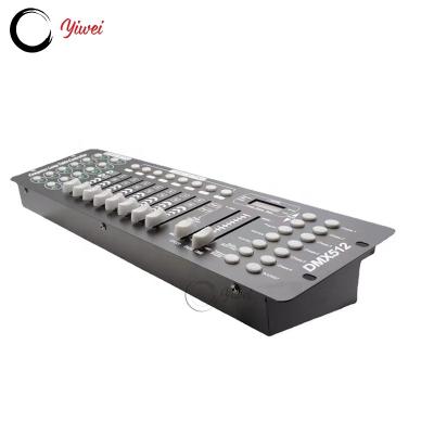 China Club Customized Hot Sale 1 Year Warranty 10W Power 192 DMX Light Controller Stage Lighting Control for sale