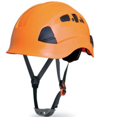 Chine l'ABS de 64cm a isolé le casque industriel de sports en plein air de casque antichoc pour patiner et faire du vélo à vendre