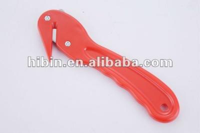 China Safety Knife Safety Cutter Knife (HB 8152) for sale