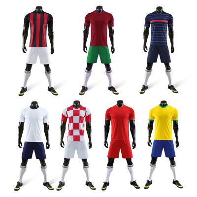 China 100% custom made quality football thai uniform sets polyester retro football uniform futbol club jerseys for sale