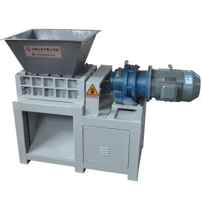 China OVERLOAD PROTECTOR Restaurant Equipment Animal Bones , Kitchen Waste Food Waste Double Shaft Glass Crushed Shaft Shredder for sale