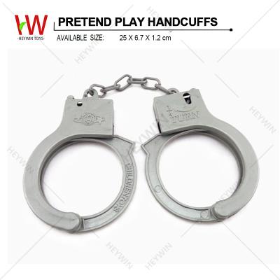 China Pretend Play Toys Plastic Handcuffs Kids Toys Performance Props (HM12G) 25*6.7*1.2 cm for sale